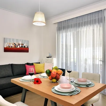 아파트 Cosy Near The *