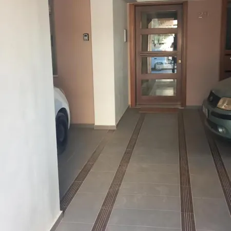 Cosy Apartment Near The Beach